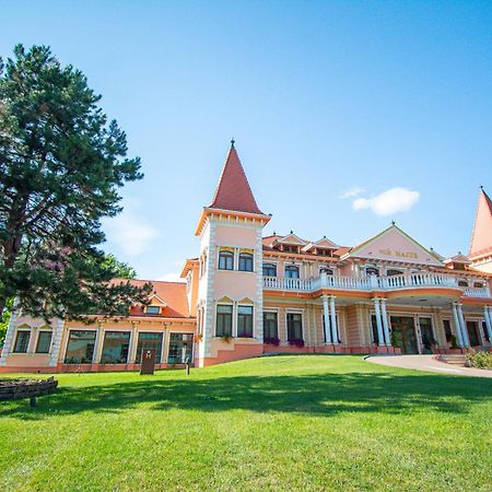 Hotel Villa Majur Subotica Buitenkant foto